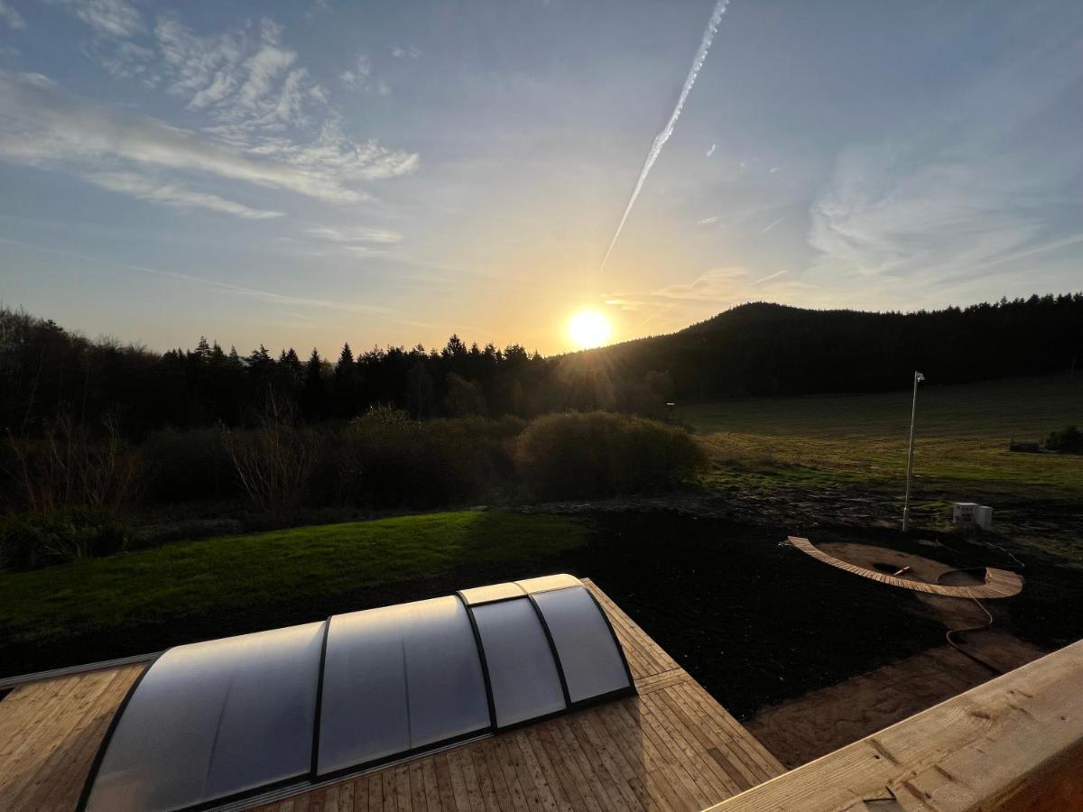 Vila Dvorecna Villa Loucovice Bagian luar foto